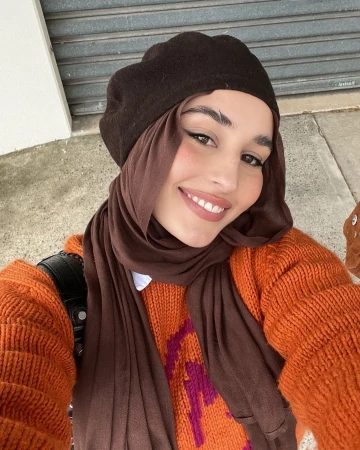 Nawal Sari