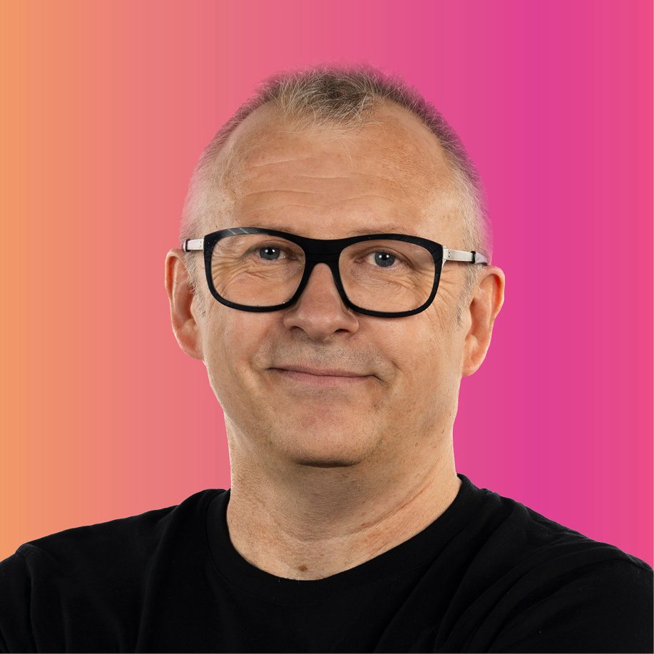 Darren McFarlane