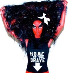 Kembra Pfahler