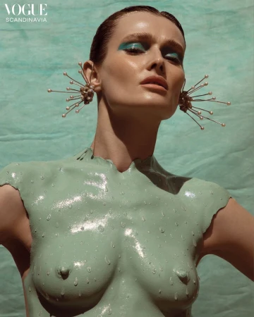 B Akerlund