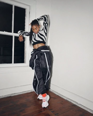 Alima Lee