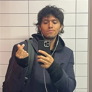 Andres Burgos