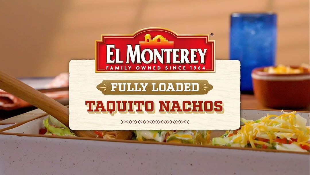 El Monterey taquito nachos in a serving dish with a wooden spoon, featuring the El Monterey brand logo, product name, and tasty ingredients.