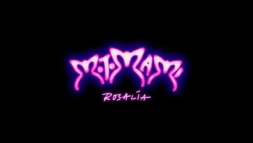 Purple neon MAMAMOO logo and Rosalía text on a black backdrop, providing a striking and luminous visual effect against the dark background.