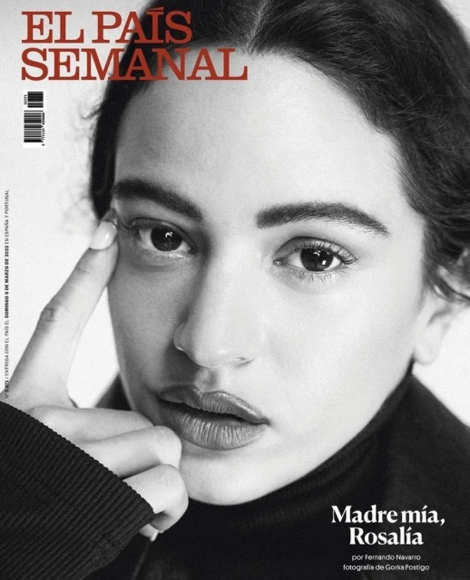 Black-and-white portrait of singer Rosalía on a magazine cover, close-up of her face with hand near her eye. Text: EL PAÍS SEMANAL.