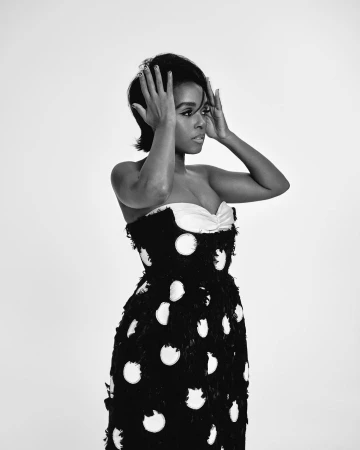 Shaniqwa Jarvis