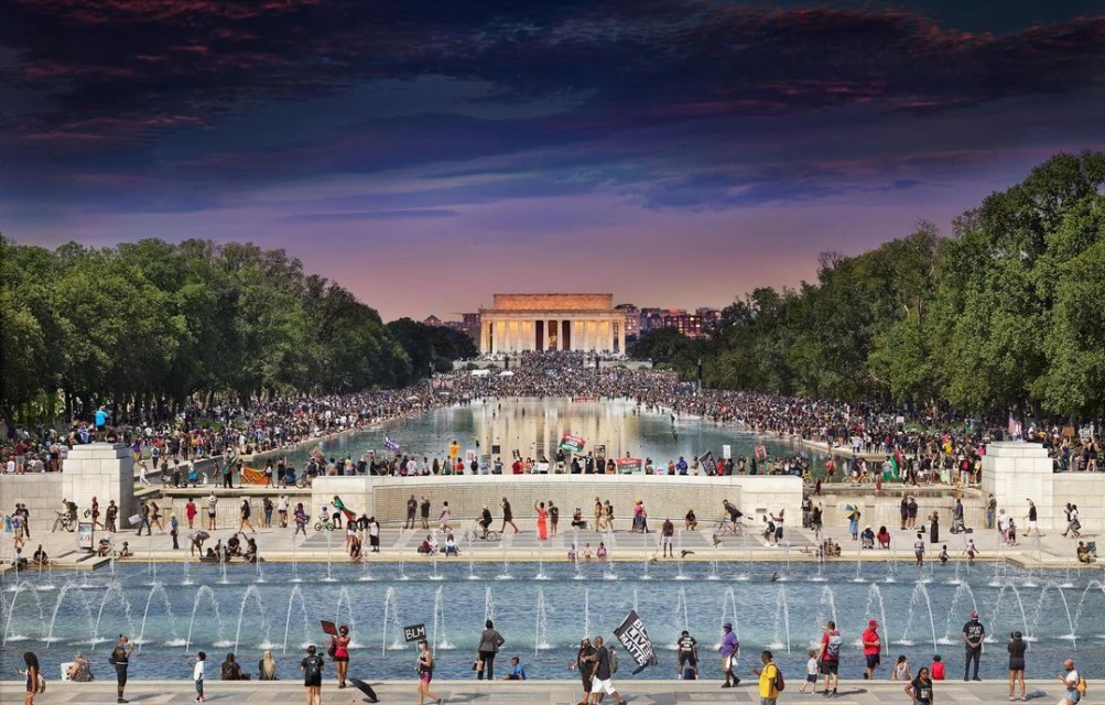 Stephen Wilkes