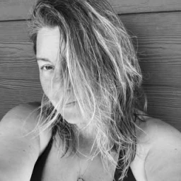 Thayer Allyson Gowdy