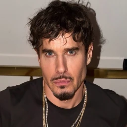 Steven Klein