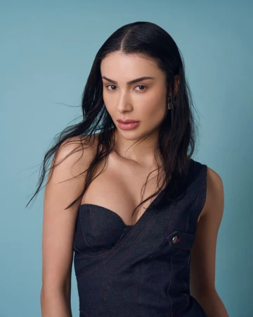 Denim Breeze