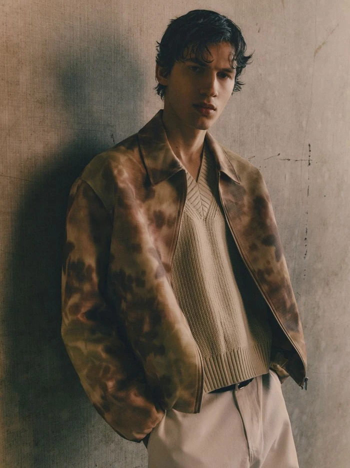 Tainted Neutrals