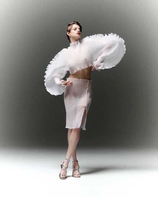 Premierowo na Vogue.pl: Kolekcja „Pigmalion” Krystiana Szymczaka inspirowana mitologią