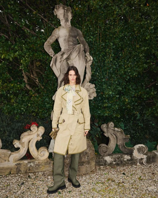 Moschino F/W 25 Men's & Pre-Fall 2025 Lookbook