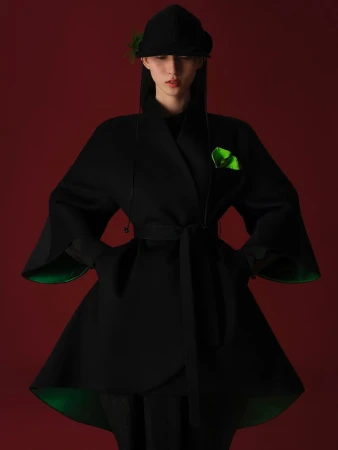 Shanghai Tang Winter 2024 陈漫艺术联袂「積翠」By 陈漫