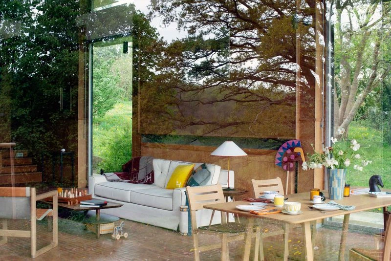 Le Monde d'Hermes 87 by Nigel Shafran