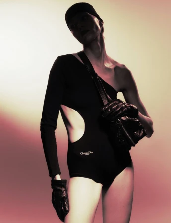 Daring Silhouette
