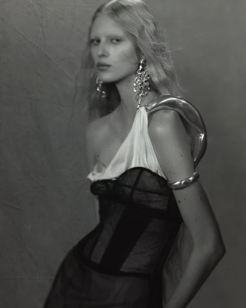 EDUARDO CAIRES F/W 25 photography by Fernando Tomaz