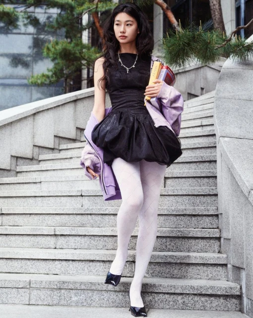 Hoyeon Rules The World