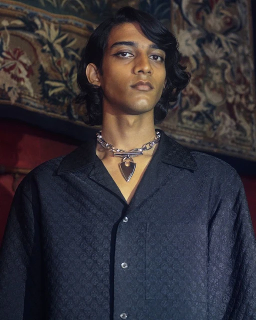 Alexander McQueen S/S 2025 Pre Collection