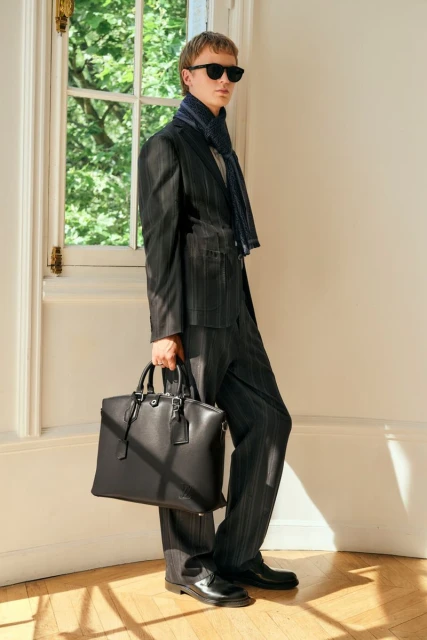 Louis Vuitton F/W 2024 Men's New Formal Lookbook