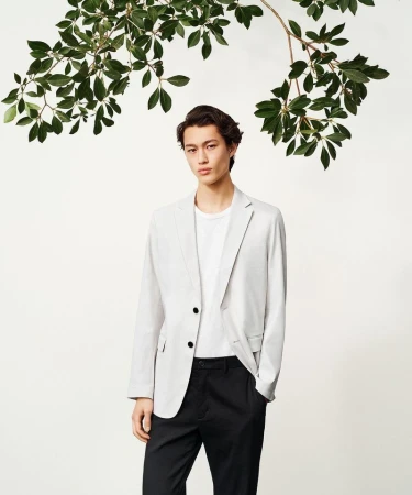 Theory | Living in Linen