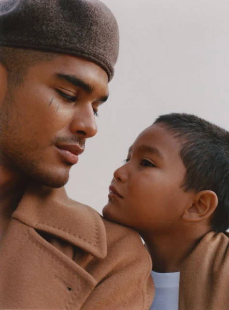 Justsmile Magazine Issue 7 : "Family Matters"