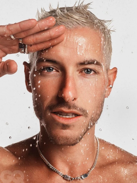 How Taz Skylar stays in One Piece