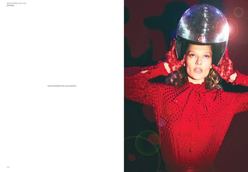 OBSESSIVE RED