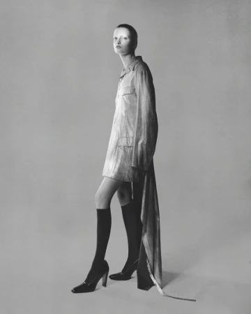THE MOTHER OF SILHOUETTES: WHEN ARCHIVES SPEAK