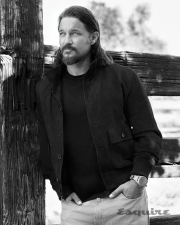 Travis Fimmel