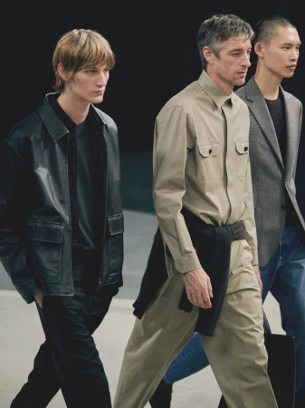 AUTUMN RUNWAY