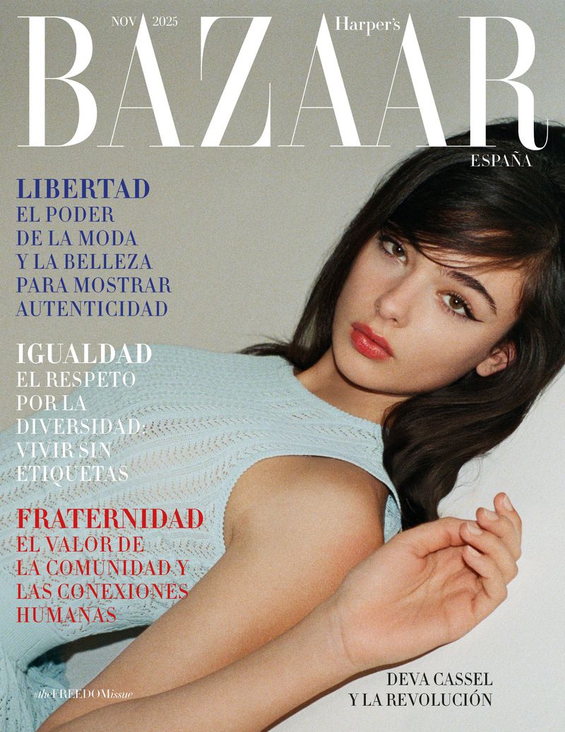 Magazine cover featuring a young woman with dark hair and light blue sleeveless top, Bazaar magazine, and text in Spanish.