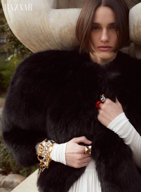 Aleyna Fitzgerald is resplendent in the city of lights