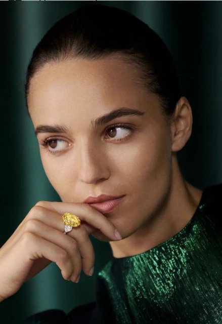 Graff High Jewelry Holiday 2025 Campaign