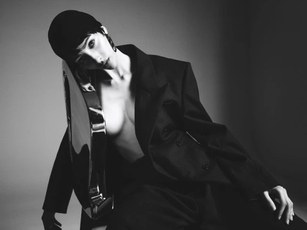 REVOLVE / FWRD 2025 CAMPAIGN
