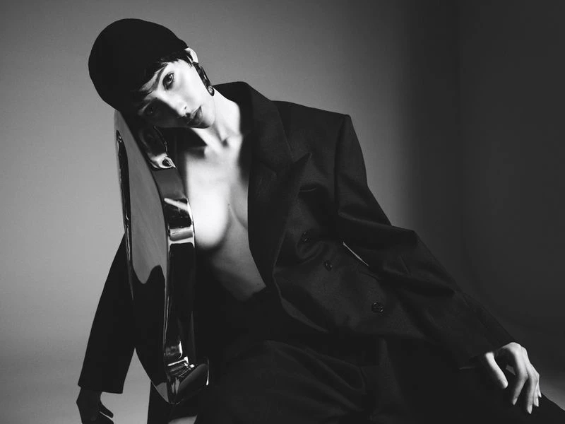 REVOLVE / FWRD 2025 CAMPAIGN