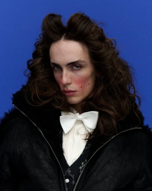 R.P.M (Raving Posh Moment)