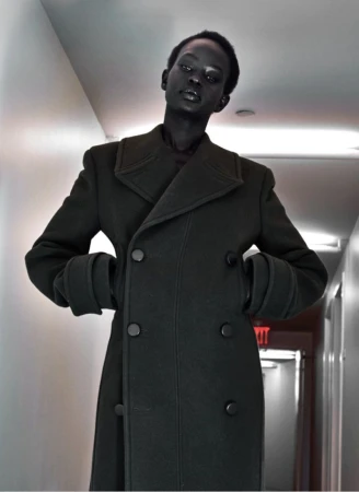 Aweng Ade-Chuol Cover - Numéro Berlin