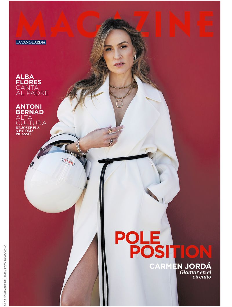 Magazine cover featuring a woman in a white coat holding a racing helmet against a red background with 'Pole Position' text.