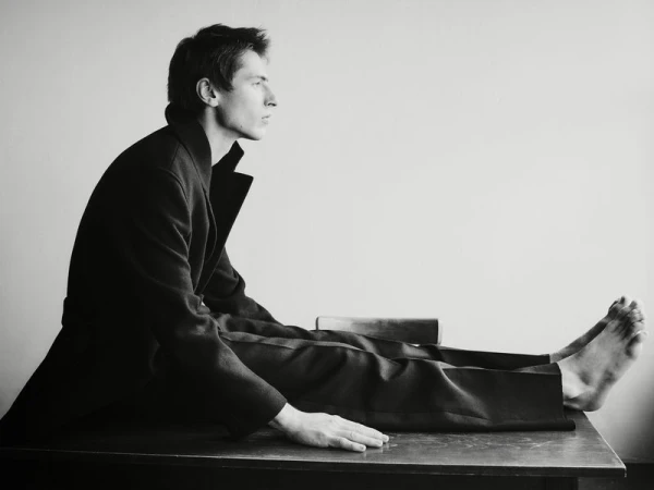 Minimal A/W 25 Clement by Alvaro Pereña