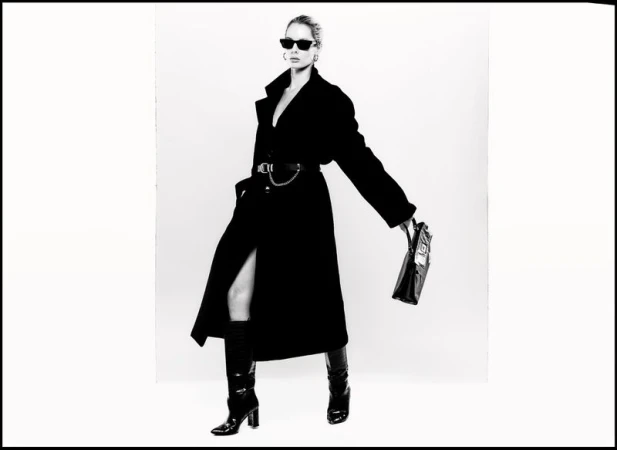 Studio Portraits with Emily Fay