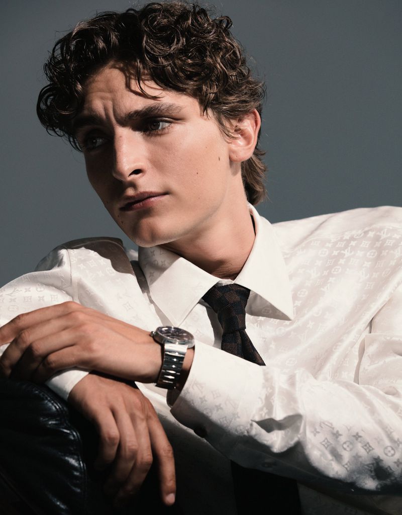 Portrait of actor Vassili Schneider wearing a white dress shirt and dark tie, photographed by Aytekin Yalçın for Citizen K Homme.