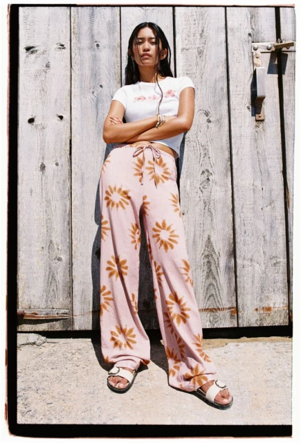 PULL & BEAR Pacific Republic