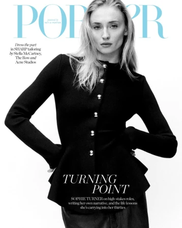 SOPHIE TURNER