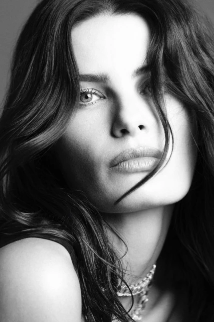 Isabeli Fontana x JUANKR