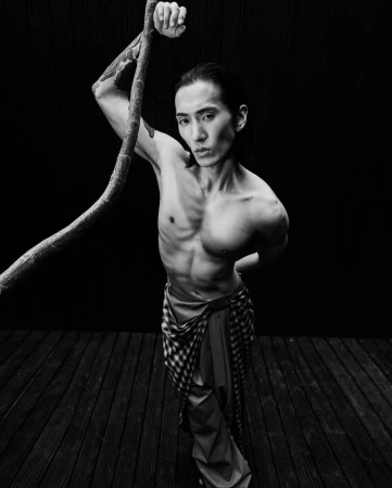 Hyuk Kim