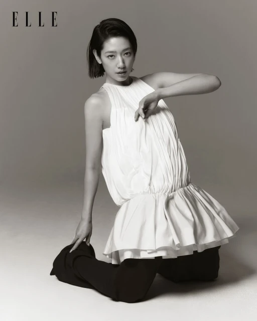 Waltzing through TRUMPHS & TRIALS: PARK SHIN HYE