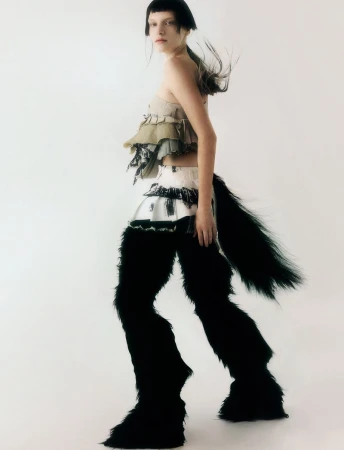 Mystic Feroe (Herdes Magazine)