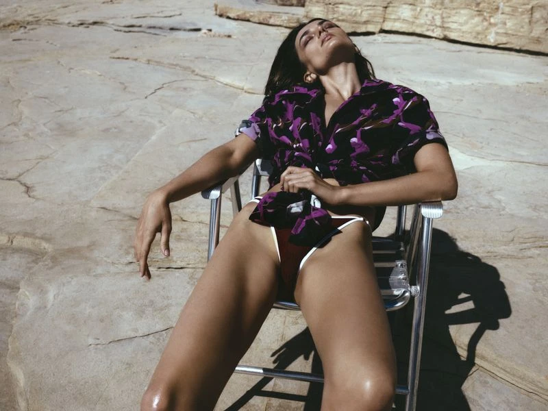 Sous Le Soleil Exactement