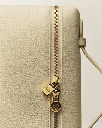Signature Handbag Ad Campaign